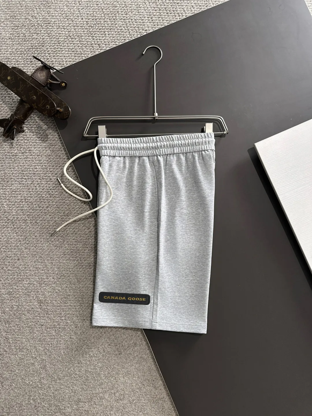 Next day delivery P300 High-end goods Big Goose 2025 new summer elastic band casual shorts, counter-customized fabrics, high breathability and comfort, impeccable details, brand element design concept, reflecting high quality. It feels delicate and soft! It presents a casual cut and the upper body shape is great! Size: M-4XL